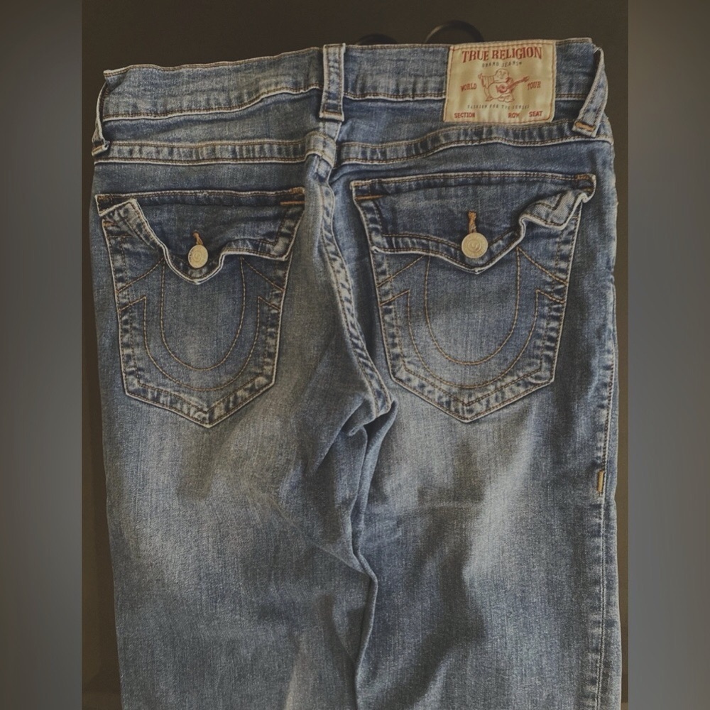 True Religion Men's 32 x 32 RICKY Relaxed Fit Straight Leg w/Pocket Flaps Jeans